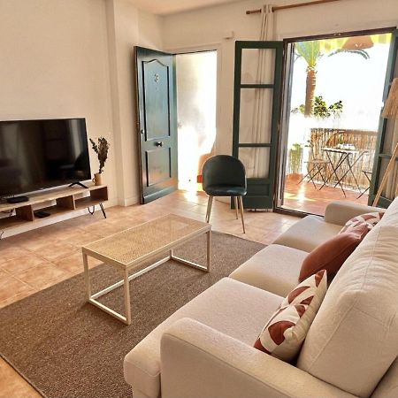 Casa La Aguanosa Con Piscina Y Vistas Al Mar Appartement Frigiliana Buitenkant foto