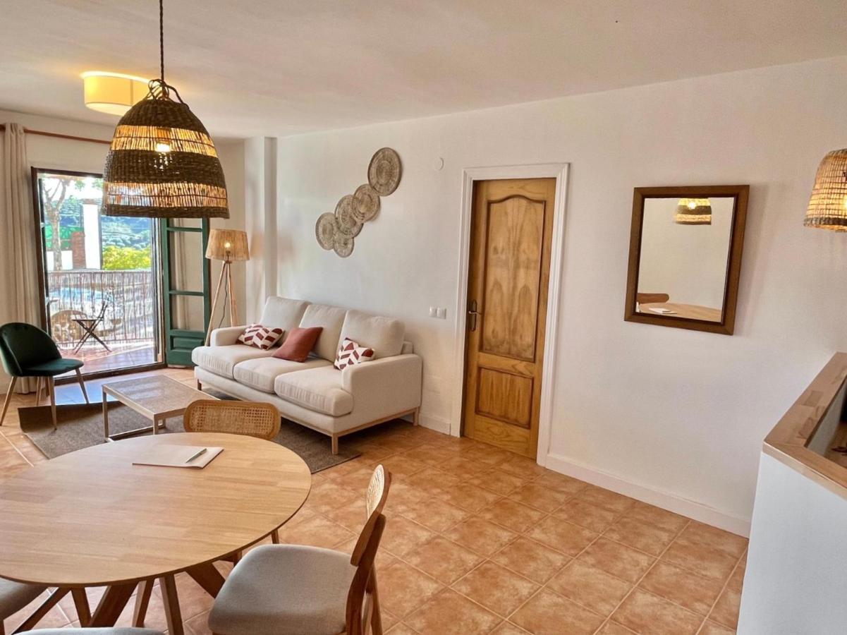 Casa La Aguanosa Con Piscina Y Vistas Al Mar Appartement Frigiliana Buitenkant foto